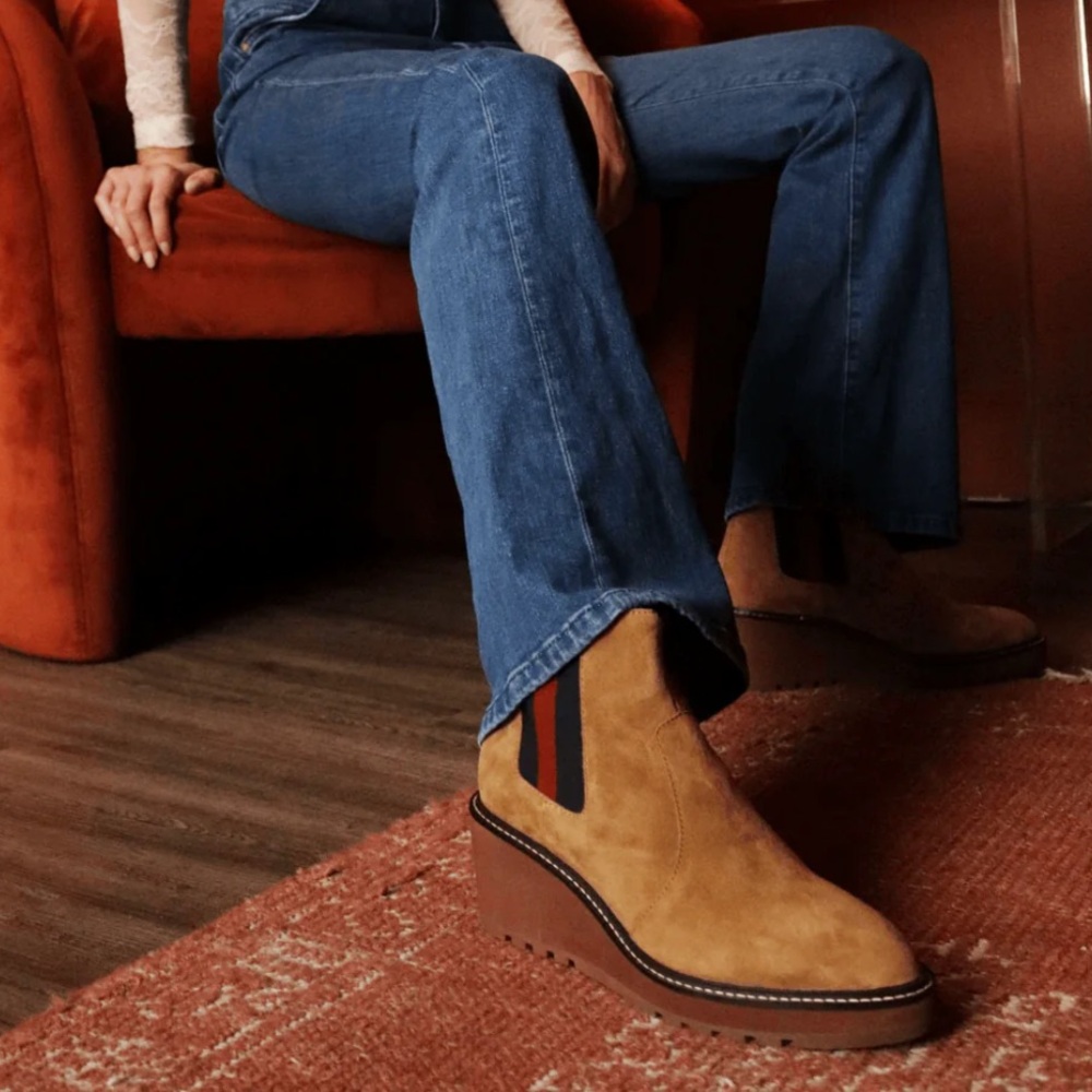 CECELIA NEW YORK - GEMMA SLIP ON LOW WEDGE BOOT NUTELLA